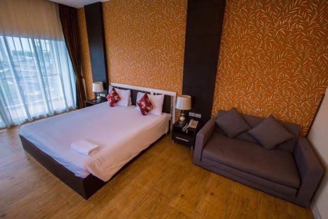 The Circle Residence Pantai Jomtien Luaran gambar